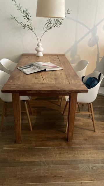 4 eetkamer stoelen voor 75 Euro GRONSTA