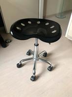 Zadelkruk, Huis en Inrichting, Krukjes, Ophalen, In hoogte verstelbaar, Gebruikt, Staal