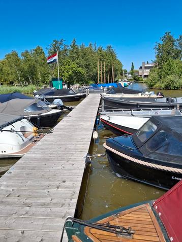 Te huur nog 3 ligplaatsen aan de Langeraarse plassen beschikbaar voor biedingen