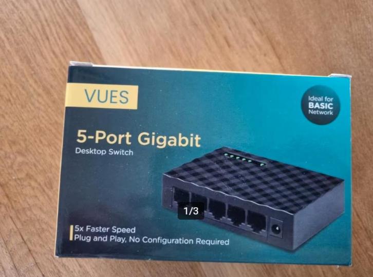 VUES 5-Poorts Gigabit Switch - Nieuw, Computers en Software, Netwerk switches, Nieuw, Ophalen of Verzenden