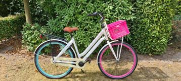 Cortina Crush - 28 inch wielen en 51 framehoogte beschikbaar voor biedingen