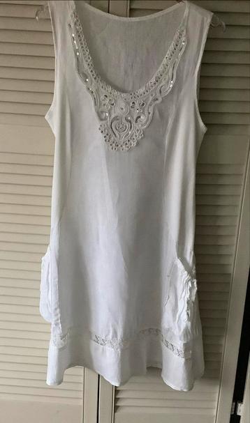Witte Zomerjurk S/M beschikbaar voor biedingen