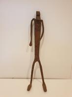Beeld / figuur uit Afrika-museum, Antiek en Kunst, Kunst | Beelden en Houtsnijwerken, Ophalen of Verzenden