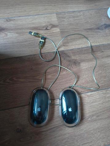 2x Apple muizen bedraad beschikbaar voor biedingen