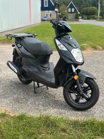 Sym X-pro 2020 | Netjes | Garantie | Beurtje | 1e eigenaar beschikbaar voor biedingen