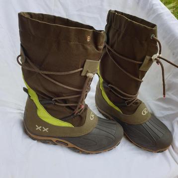 Stoere groene snowboots. Mt 35. merk FUN beschikbaar voor biedingen