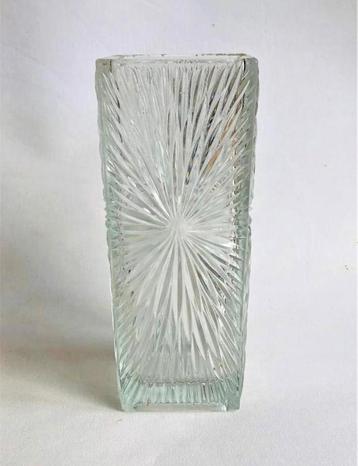 Sklo Union vaas Vladislav Urban beschikbaar voor biedingen