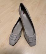 Te koop: Högl schoenen, mt 8, kleur ash ( licht grijs ), Ophalen of Verzenden, Zo goed als nieuw, Grijs, Högl