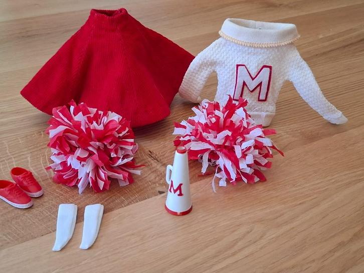 Barbie Cheerleader # 876 * 1964-1965 (Origineel | Japan), Verzamelen, Poppen, Gebruikt, Kleertjes, Ophalen of Verzenden