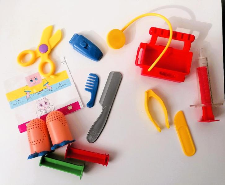 Klei combi set dokter en incompleet kapper, Kinderen en Baby's, Speelgoed | Educatief en Creatief, Gebruikt, Knutselen, Ophalen of Verzenden