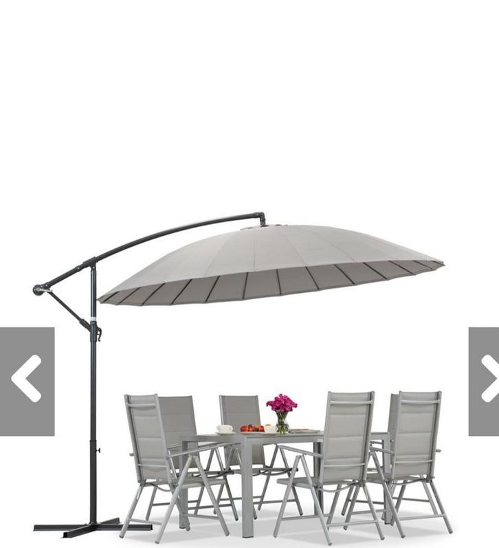 Mooie PARASOL NIEUW IN DOOS MOET VANDAAG WEG, Tuin en Terras, Parasols, Nieuw, Zweefparasol, 3 tot 4 meter, Kantelbaar, Verstelbaar