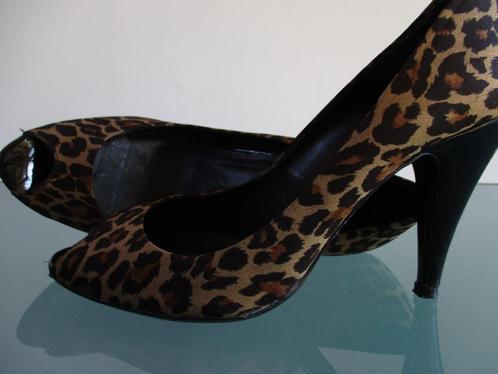 GRATIS VERZENDEN | ZARA bruine leopard peeptoes 38, Kleding | Dames, Schoenen, Zo goed als nieuw, Schoenen met hoge hakken, Bruin