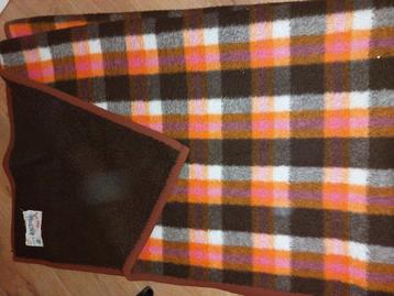 vintage, AaBb deken, oranje/ bruin, dralon beschikbaar voor biedingen