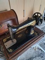 Singer naaimachine, Hobby en Vrije tijd, Naaimachines en Toebehoren, Ophalen, Gebruikt, Naaimachine, Singer