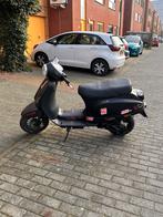Agm vx50 met piaggio 2t blok 50cc, Ophalen, Zo goed als nieuw, Tweetakt, Piaggio