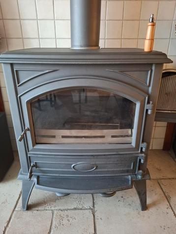 Dovre Houtkachel 640CB - Klassieke Warmte beschikbaar voor biedingen