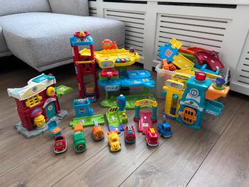 Zeer uitgebreide Vtech Toet-Toet set beschikbaar voor biedingen