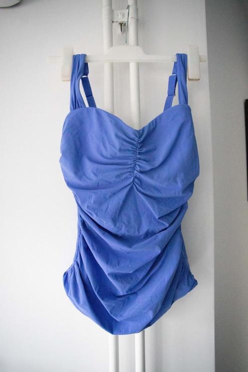 Blauwe lange bikini top Profile maat 42 cup D, Kleding | Dames, Badmode en Zwemkleding, Zo goed als nieuw, Bikini, Blauw, Ophalen of Verzenden