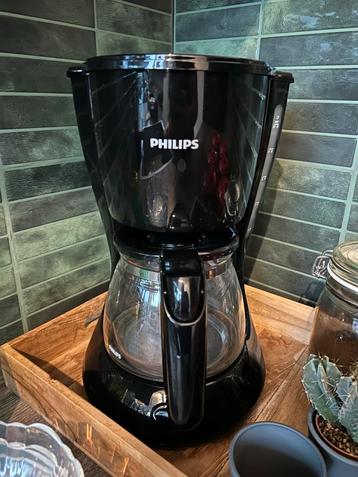 Philips Koffiezetapparaat + 5 Pakken Roodmerk beschikbaar voor biedingen