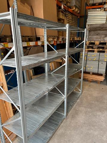 50 meter Metal sistem stellingen 50cm diep  beschikbaar voor biedingen