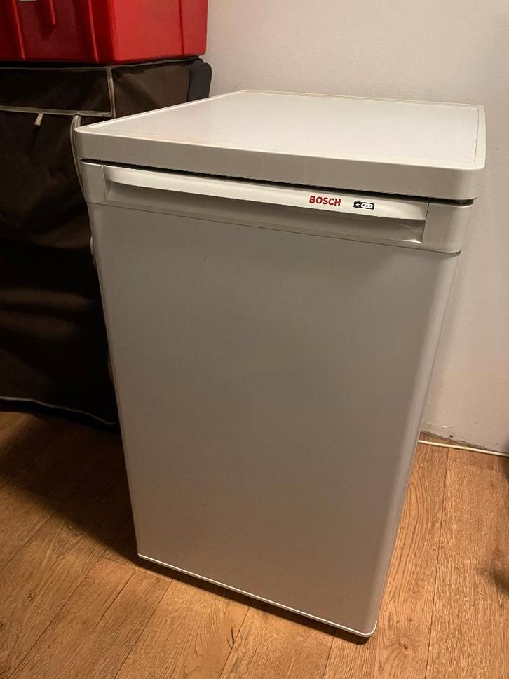 Bosch vriezer, Witgoed en Apparatuur, Vriezers en Diepvrieskisten, Gebruikt, Vrijstaand, Vrieskast, Minder dan 60 cm, Ophalen of Verzenden