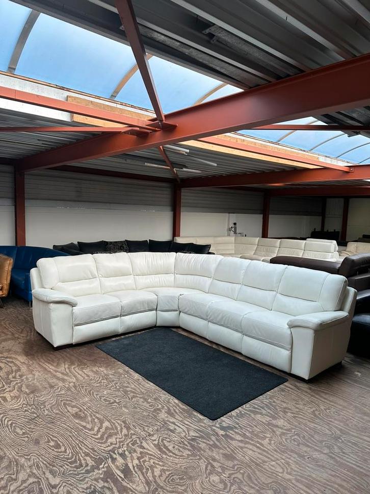 Wit leren hoekbank bank leer bankstel witte Z.G.A.N., Huis en Inrichting, Fauteuils, Zo goed als nieuw, Leer, 125 cm of meer, 75 tot 100 cm