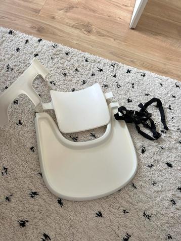 Stokke tripp trapp baby set + tray wit + tuigje beschikbaar voor biedingen