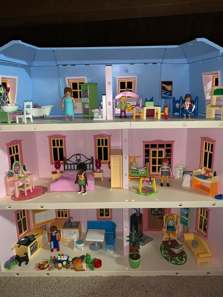 Playmobil herenhuis met inrichting, Kinderen en Baby's, Speelgoed | Playmobil, Zo goed als nieuw, Ophalen