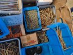 Grote Partij Schroeven, Bouten en Spijkers, Doe-het-zelf en Verbouw, IJzerwaren en Bevestigingsmiddelen, Ophalen, Nieuw, Schroeven