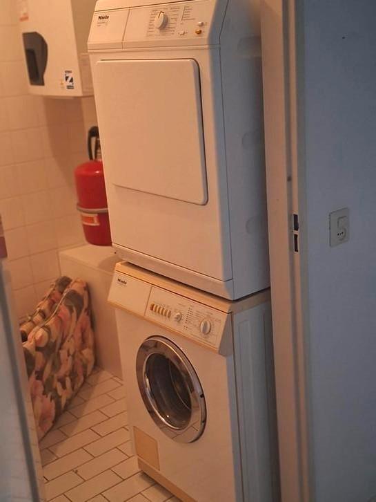 Miele droger en wasmachiene., Witgoed en Apparatuur, Wasdrogers, Zo goed als nieuw, Luchtafvoer, 85 tot 90 cm, Ophalen of Verzenden