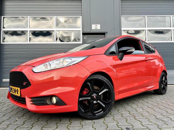 Ford Fiesta 1.6 ST2 *MOLTEN ORANGE*CRUISE*182PK*ECC*SONY, Auto's, Ford, Bedrijf, Te koop, Fiësta, ABS, Airbags, Airconditioning