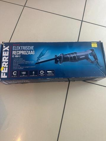 Ferrex reciprozaag nieuw in doos  850 W beschikbaar voor biedingen