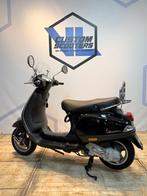 Vespa LX 50 4T Metallic Nero 25km 45km snor brom scooter, Fietsen en Brommers, Scooters | Vespa, Gebruikt, Ophalen of Verzenden