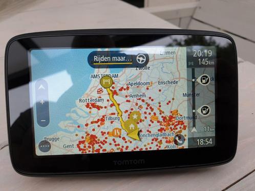 Tomtom GO 5200 WiFi World gratis updates verkeersinformatie, Auto diversen, Autonavigatie, Zo goed als nieuw, Ophalen of Verzenden