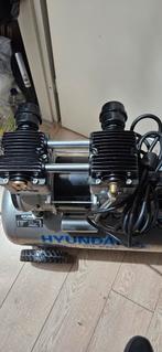 HYUNDAI COMPRESSOR, Doe-het-zelf en Verbouw, Ophalen of Verzenden, Mobiel