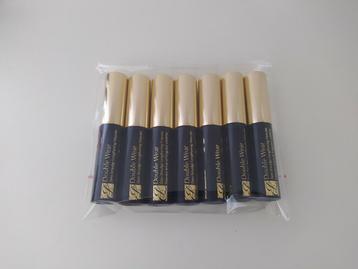 Nieuw Estee Lauder Double Wear Mini Zwart Mascara 2,8 ml
 beschikbaar voor biedingen