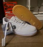 Nike Air Force 1 x Travis Scott, Wit, Ophalen of Verzenden, Sneakers of Gympen, Zo goed als nieuw
