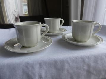 Villeroy & Boch Manoir 3 x Espresso / Mokka Kop en Schotel beschikbaar voor biedingen
