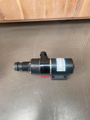 Nieuwe Versnijdingspomp / maceratorpomp / vuilwaterpomp 24V beschikbaar voor biedingen
