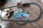 Lego vrachttrein met station, Kinderen en Baby's, Speelgoed | Duplo en Lego, Ophalen of Verzenden, Zo goed als nieuw