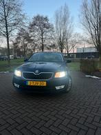 Skoda Octavia | Carplay | IN3 termijnen | Sedan | Trekhaak|, Auto's, Voorwielaandrijving, Euro 5, Zwart, 4 cilinders