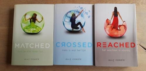 Young adult - Matched trilogie, Boeken, Fantasy, Zo goed als nieuw, Ophalen of Verzenden