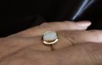 Gouden Vintage ring met edelsteen opaal. 2025/425., Overige kleuren, ., Ophalen of Verzenden, Zo goed als nieuw