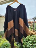 wollen cape omslagdoek poncho, Kleding | Dames, Ophalen of Verzenden, Gedragen