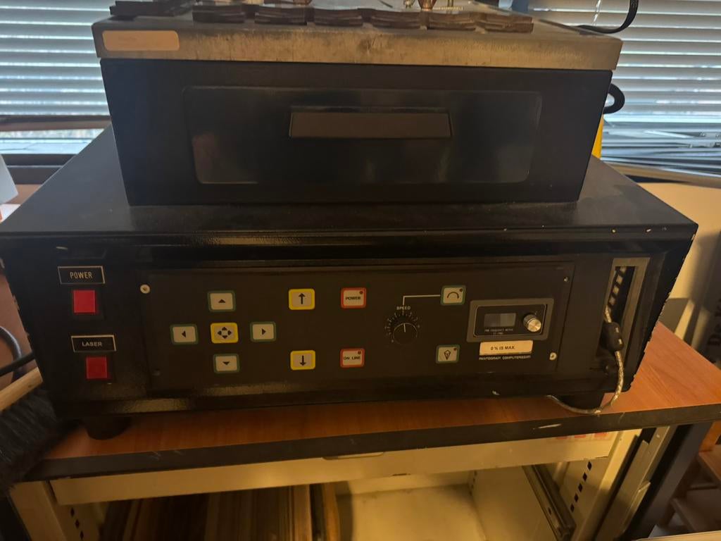 Professionele pantograaf / graveermachine met laser, Hobby en Vrije tijd, Knutselen, Zo goed als nieuw, Gereedschap of Toebehoren