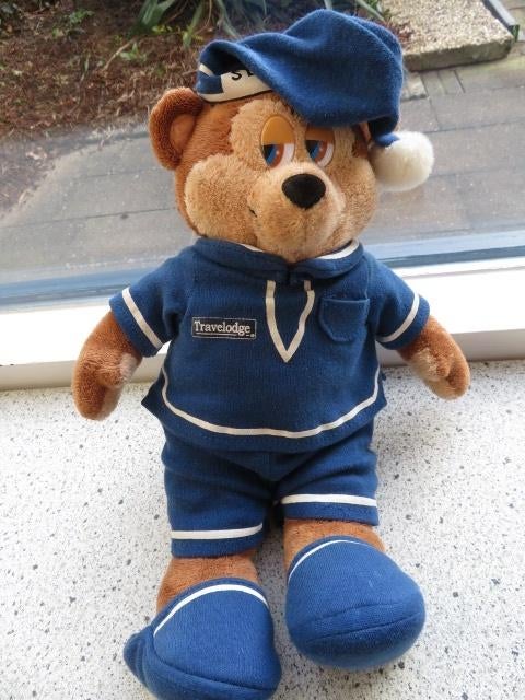 Beer van Travelodge Sleepy in soort Matrozenpak Matroos, Ophalen of Verzenden, Gebruikt, Beer