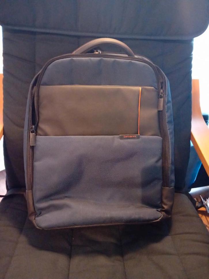 Samsonite Rugzak Qibyte 17 inch -Zo goed als nieuw!, Sieraden, Tassen en Uiterlijk, Tassen | Rugtassen, Zo goed als nieuw, Overige merken