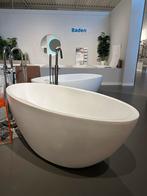 Vrijstaand bad ei vorm kleur mat wit showroom uitverkoop!, Ophalen, Zo goed als nieuw