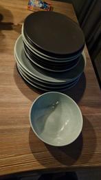Ikea Borden en Kommen - Groen & Grijs, Huis en Inrichting, Keuken | Servies, Ophalen, Gebruikt, Keramiek, Bord(en)