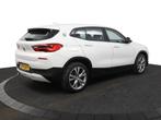 BMW X2 sDrive18i Executive Airco Cruise Automaat LED, Auto's, BMW, Gebruikt, Electronic Stability Program (ESP), Wit, Bedrijf